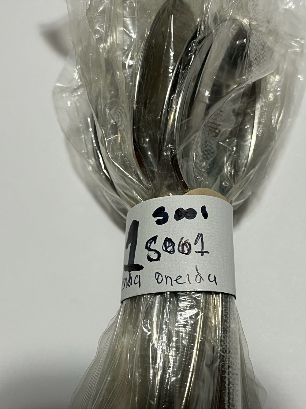 Oneida Community Brahms Stainless Flatware 14 Pieces Assortment